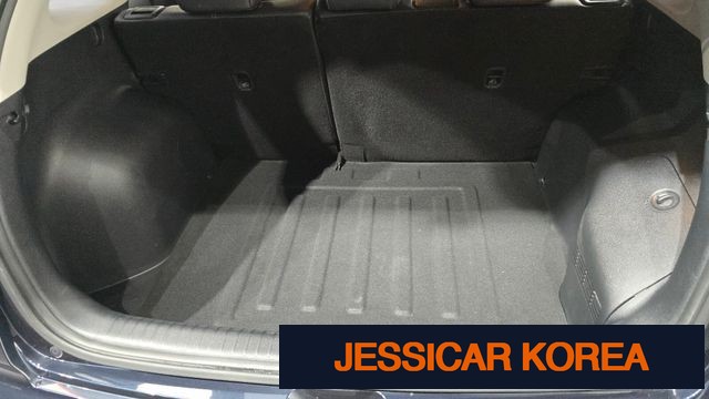 2017 Kia Niro - Thumbnail 15