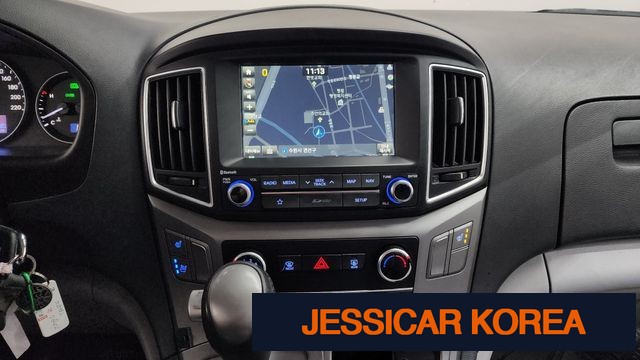 2019 Hyundai The New Grand Starex - Thumbnail 5