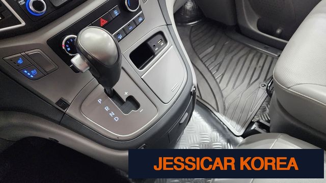 2019 Hyundai The New Grand Starex - Thumbnail 14