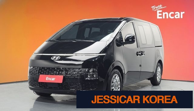 2025 Hyundai Staria - Thumbnail 8