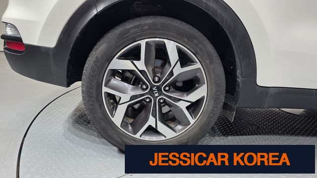 2020 Kia Sportage the bold - Thumbnail 5