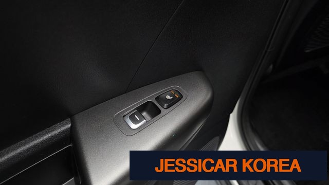 2020 Kia Sportage the bold - Thumbnail 7