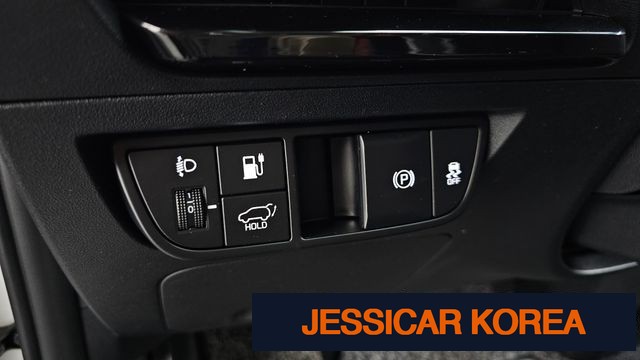 2022 Kia EV6 - Thumbnail 4