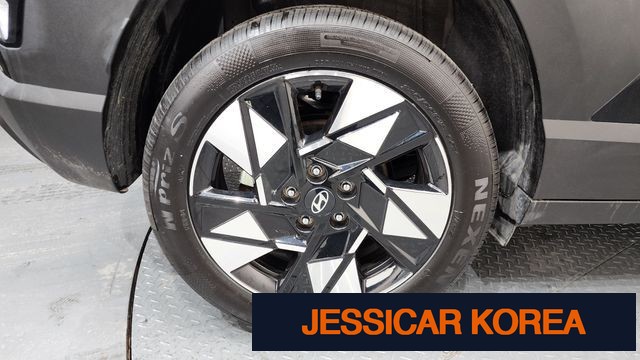 2023 Hyundai Kona (SX2) - Thumbnail 4