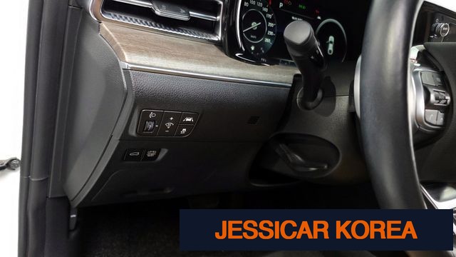 2020 Kia K5 Hybrid 3rd Generation - Thumbnail 8