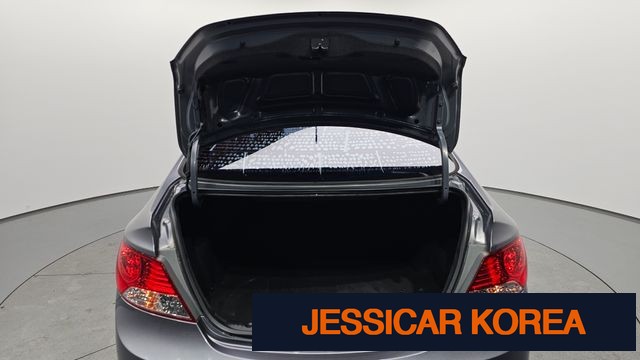 2014 Hyundai Accent (new model) - Thumbnail 18