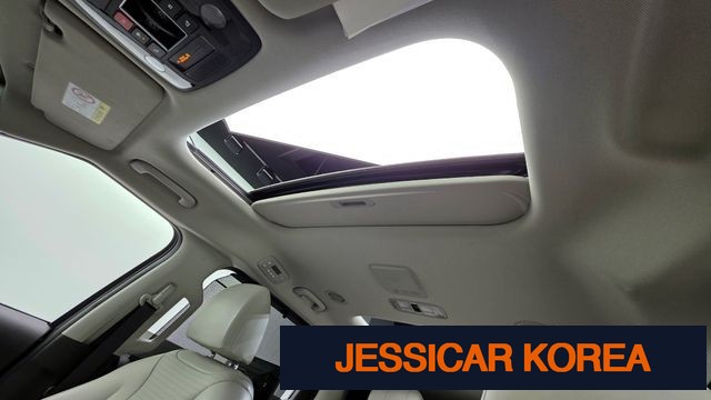 2022 Kia Carnival 4th Gen - Thumbnail 16