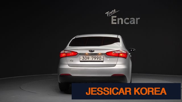 2015 Kia K3 - Thumbnail 9