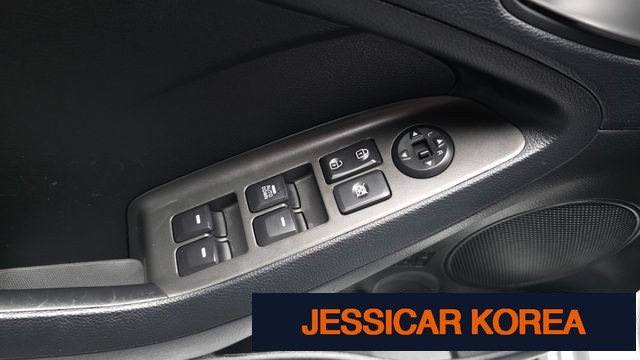 2015 Kia K3 - Thumbnail 17