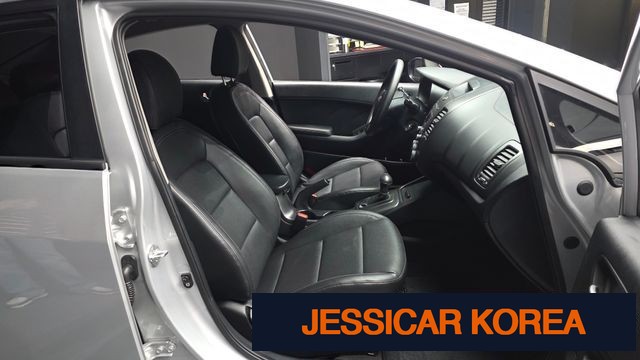 2015 Kia K3 - Thumbnail 19