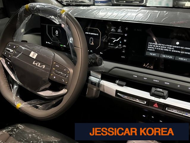2026 Kia EV3 - Thumbnail 10