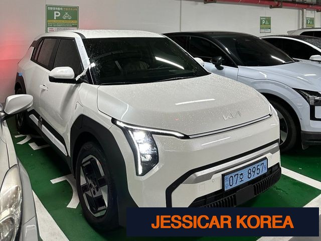 2026 Kia EV3 - Thumbnail 15