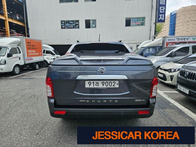 2016 KG Mobility Korando Sports - Thumbnail 7