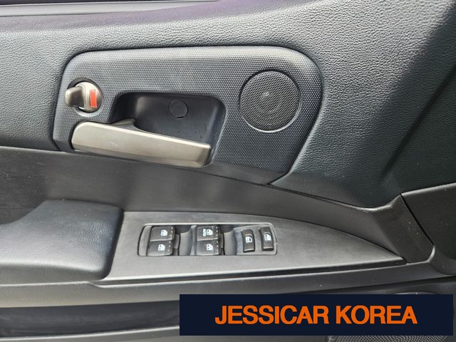 2016 KG Mobility Korando Sports - Thumbnail 18