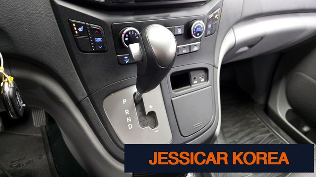 2018 Hyundai Grand Starex - Thumbnail 15