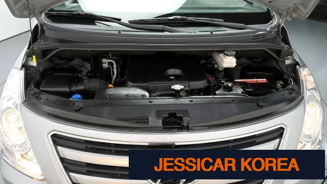 2018 Hyundai Grand Starex - Thumbnail 20