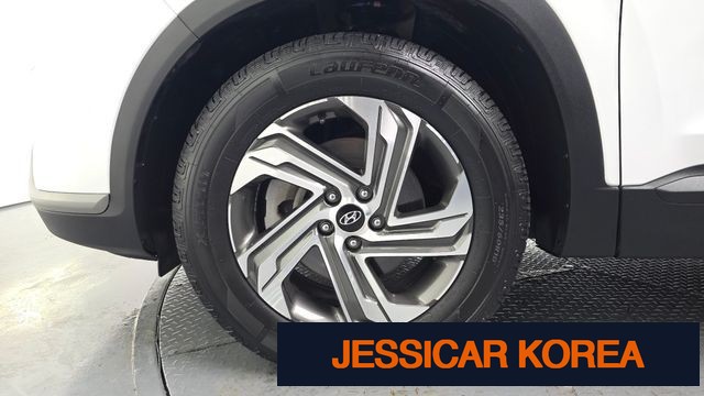2021 Hyundai The New Santa Fe - Thumbnail 4
