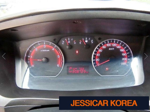 2013 KG Mobility Korando Sports - Thumbnail 2