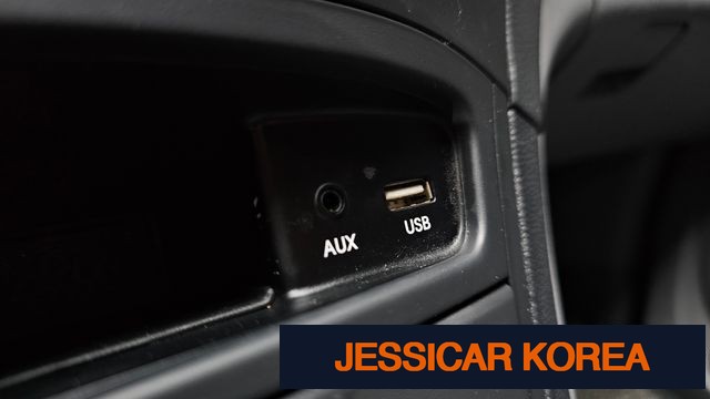 2017 Hyundai Grand Starex - Thumbnail 3