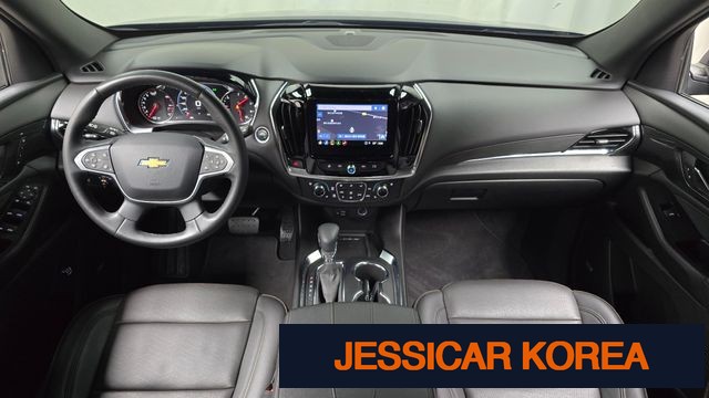 2023 Chevrolet Traverse - Thumbnail 12