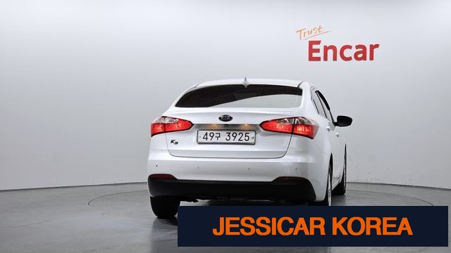 2015 Kia K3 - Thumbnail 3