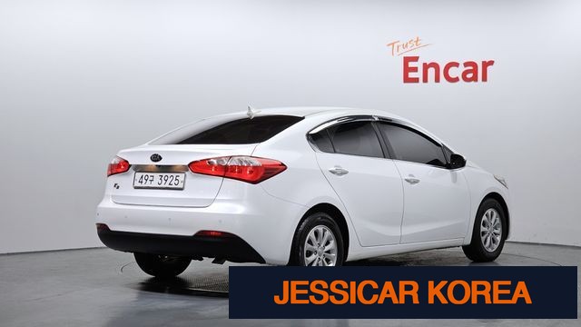 2015 Kia K3 - Thumbnail 18
