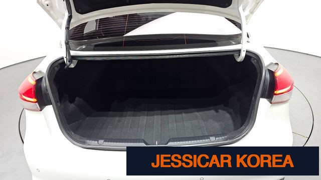 2018 Kia The New K3 - Thumbnail 6