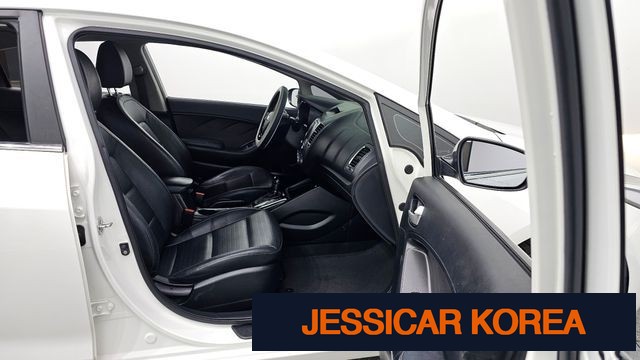 2018 Kia The New K3 - Thumbnail 7