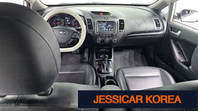 2018 Kia The New K3 - Thumbnail 12