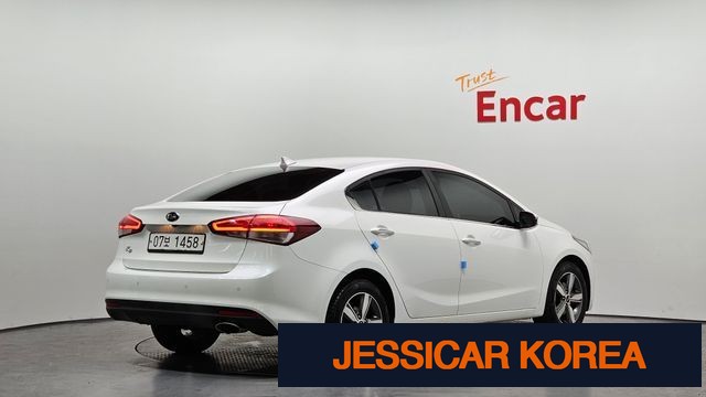 2018 Kia The New K3 - Thumbnail 14