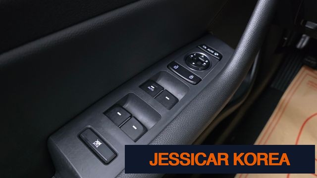 2015 Hyundai LF Sonata - Thumbnail 4