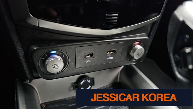 2016 KG Mobility Tivoli - Thumbnail 6