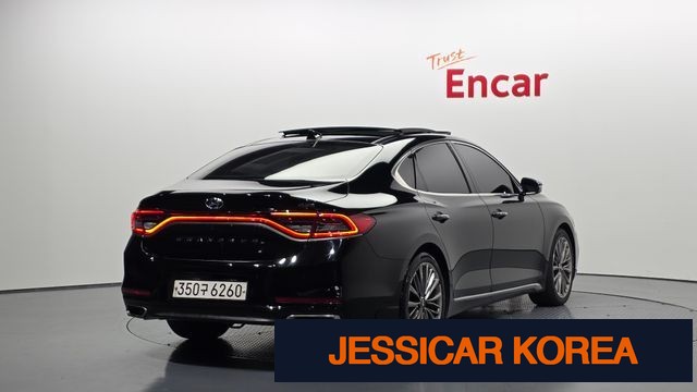 2018 Hyundai Grandeur IG - Thumbnail 2