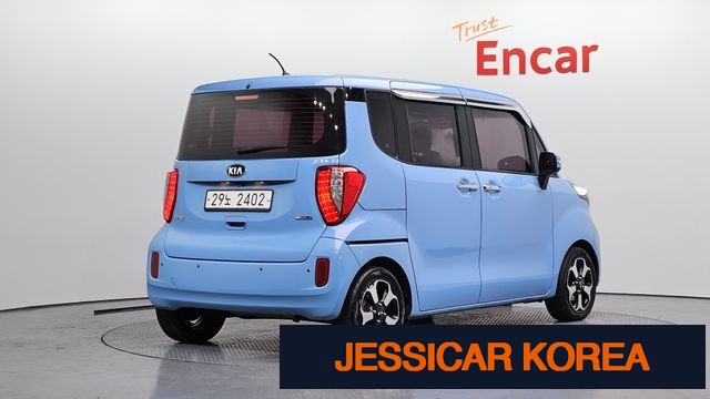 2015 Kia Ray - Thumbnail 2