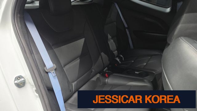 2019 Hyundai Veloster (JS) - Thumbnail 2