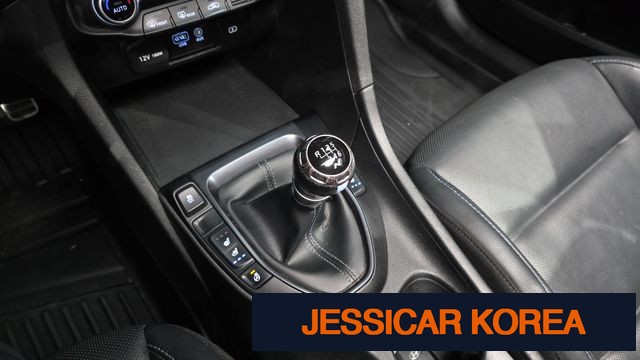 2019 Hyundai Veloster (JS) - Thumbnail 3