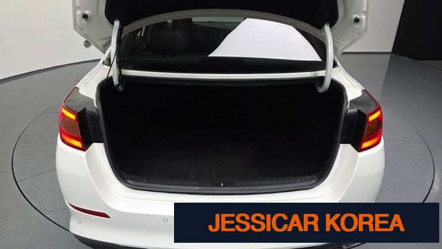 2015 Kia The New K5 - Thumbnail 3