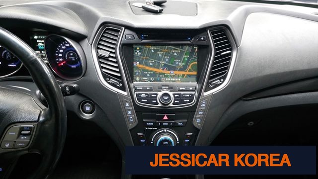 2013 Hyundai Santa Fe DM - Thumbnail 11