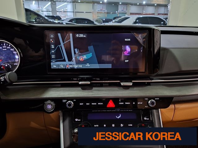 2023 Kia Carnival 4th Gen - Thumbnail 10