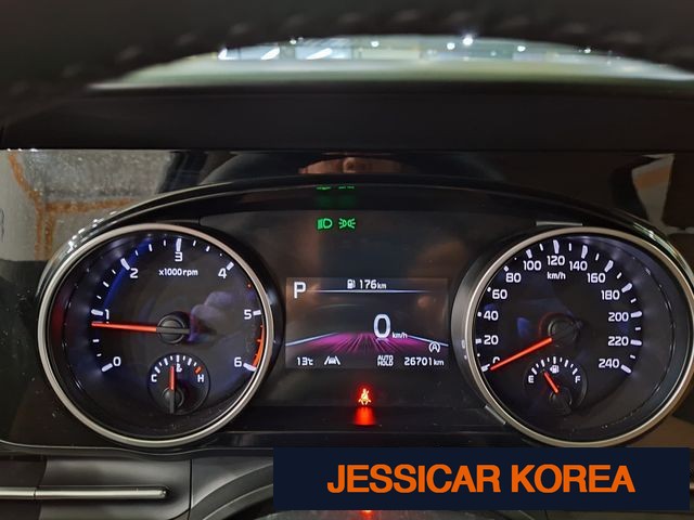 2023 Kia Carnival 4th Gen - Thumbnail 18