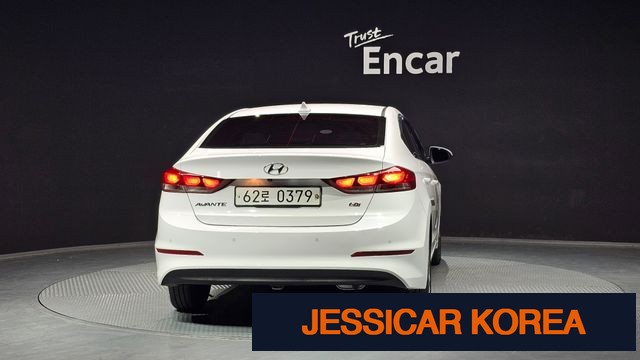 2016 Hyundai Avante AD - Thumbnail 8