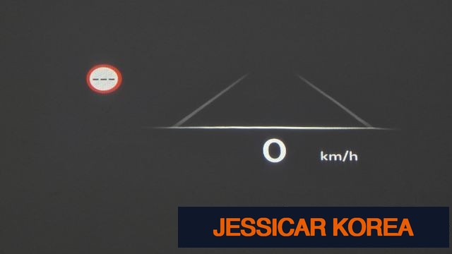 2025 Genesis GV70 - Thumbnail 6