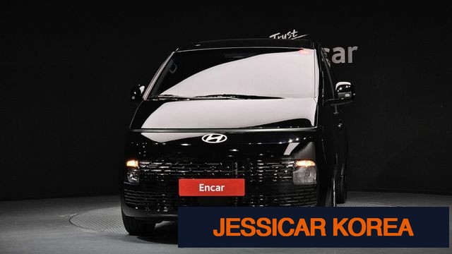 2025 Hyundai Staria - Thumbnail 4