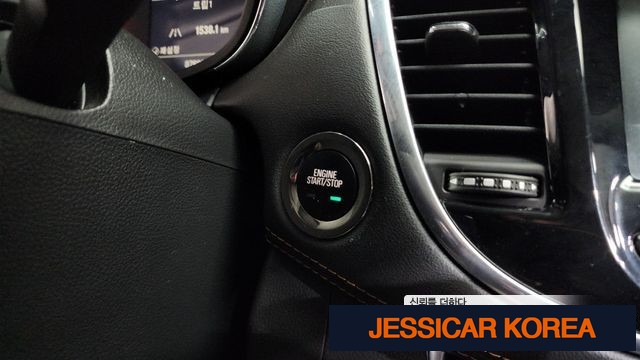 2017 Chevrolet The New Trax - Thumbnail 3