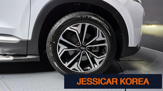 2019 Hyundai Santa Fe TM - Thumbnail 2