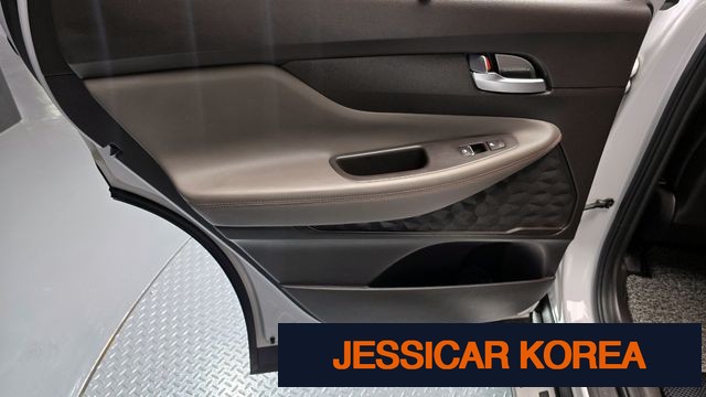 2019 Hyundai Santa Fe TM - Thumbnail 5