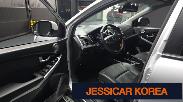 2015 KG Mobility New Korando C - Thumbnail 3