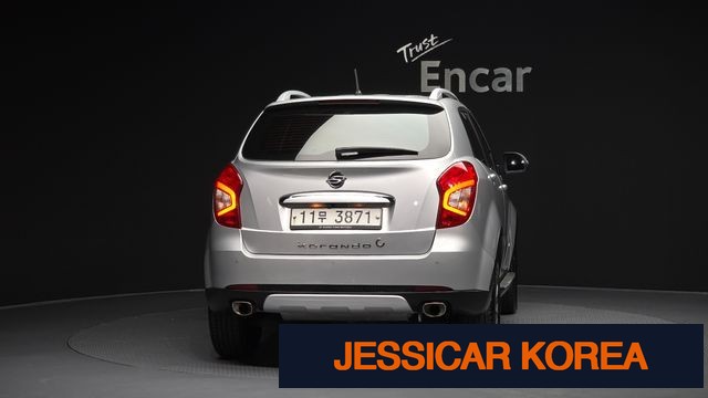 2015 KG Mobility New Korando C - Thumbnail 3