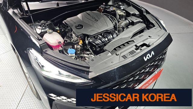 2023 Kia K8 - Thumbnail 10