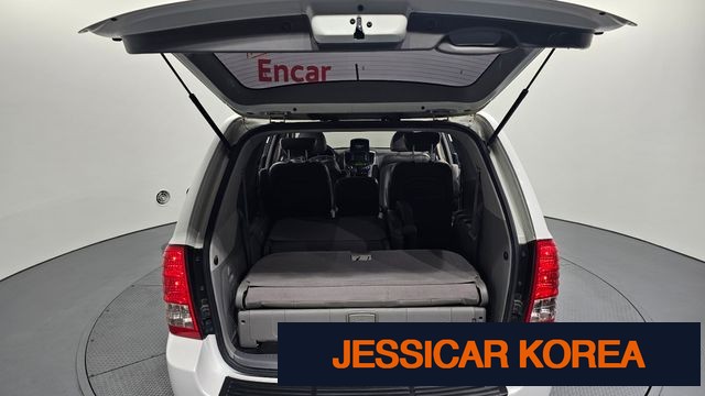 2013 Kia Carnival R - Thumbnail 5